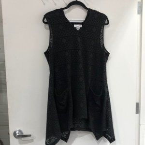 Emma G Black Woven Hooded Cover Up Diamonds and Triangles Poly Woman’s L…